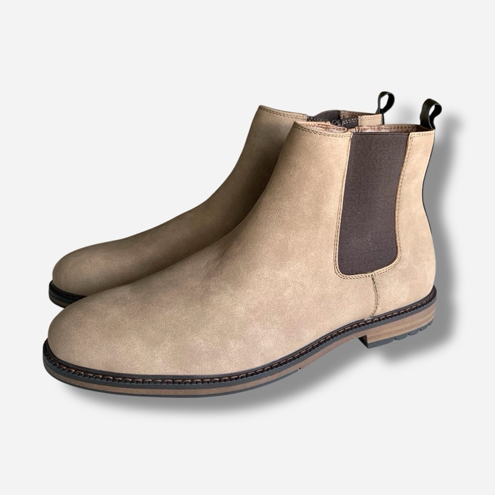 Madden NYC men’s chukka boots 11.5 New